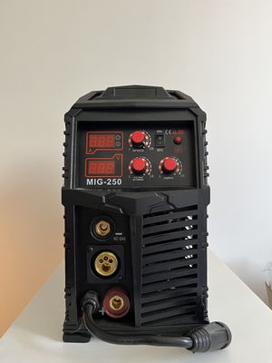 Invertitori di saldatura a microfili da 110v 200A multifunzione IGBT 3 in 1 Mig 250 Ampere Anno 2021